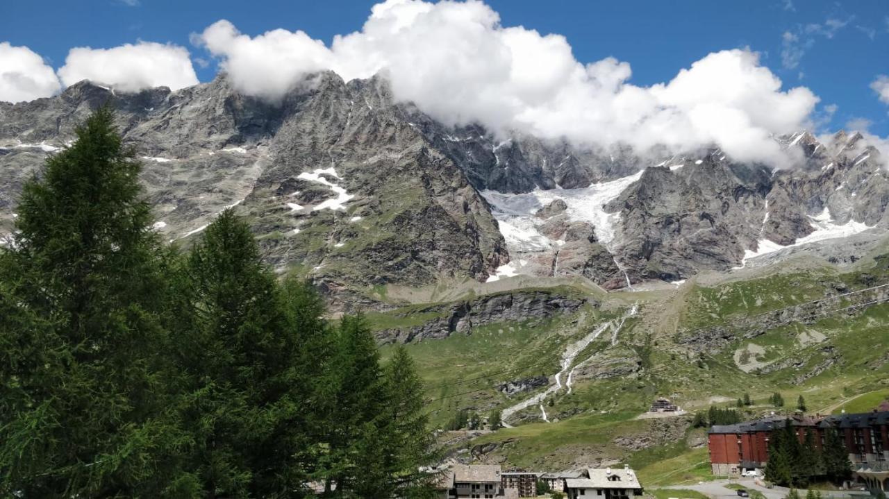 Condominio Alpe Bardonay Breuil-Cervinia Exterior foto
